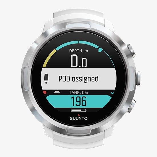 Suunto D5 - Outside The Asylum Diving & Travel